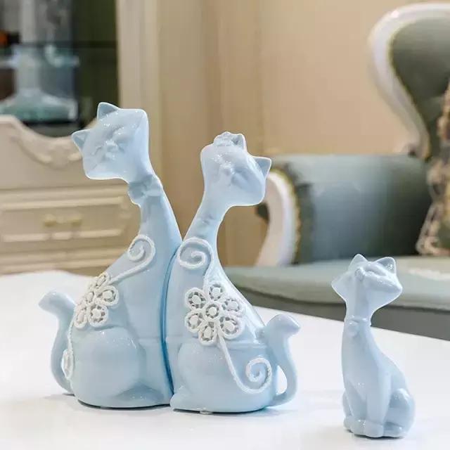 陶瓷摆件猫 (瓷摆件猫)