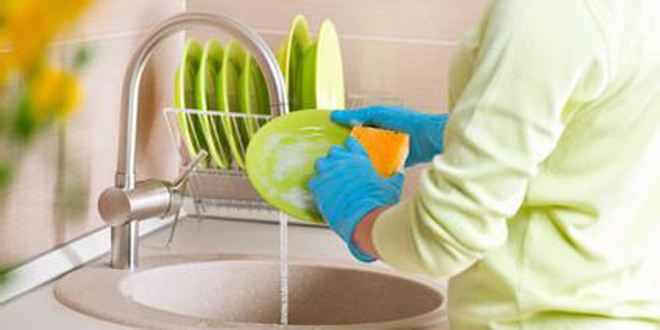 84消毒液和洁厕灵一起清洁,84消毒液和厨房清洁剂能一起用吗