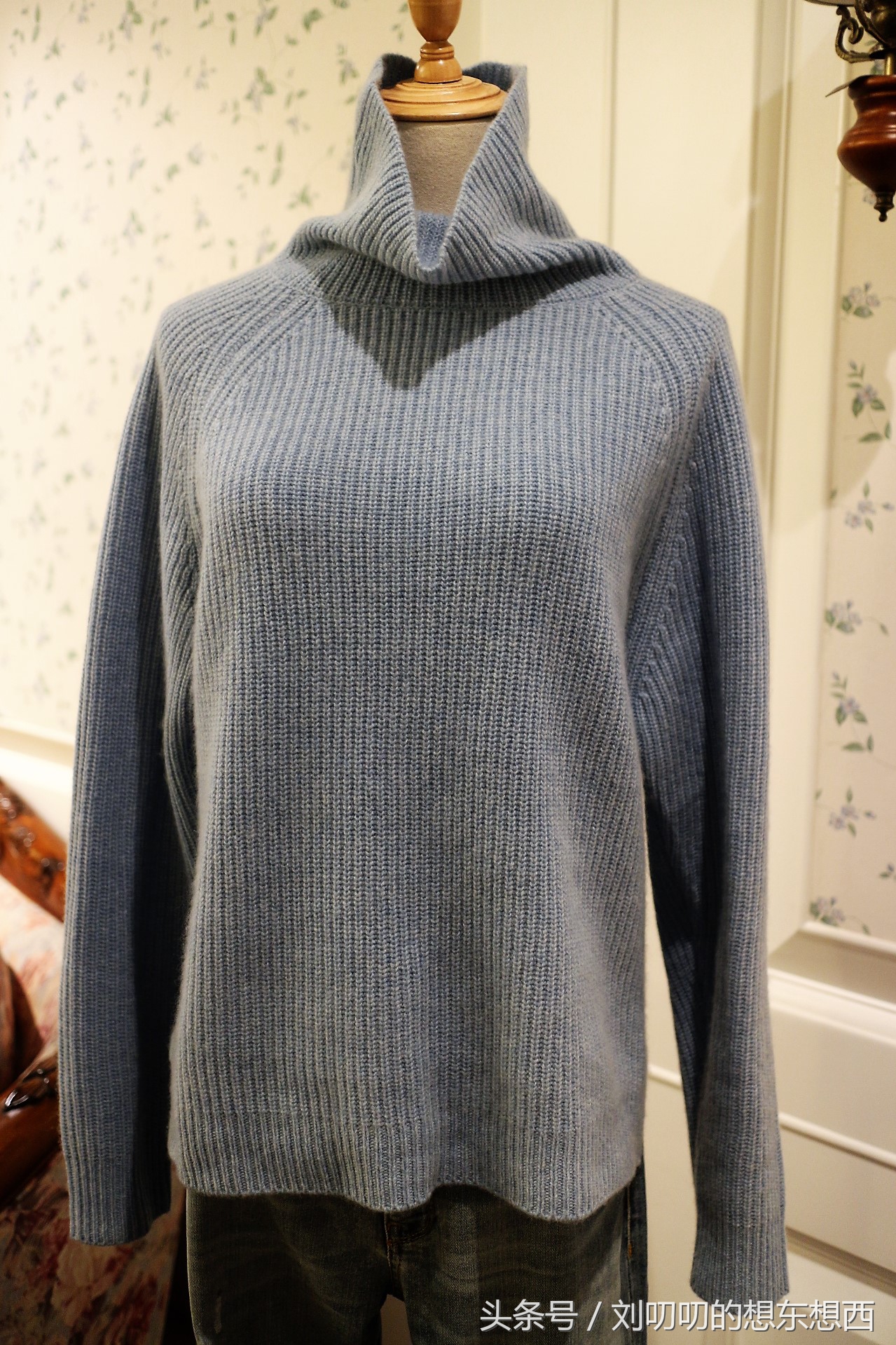 黑look搭配轻松随意,一日一look内搭图片