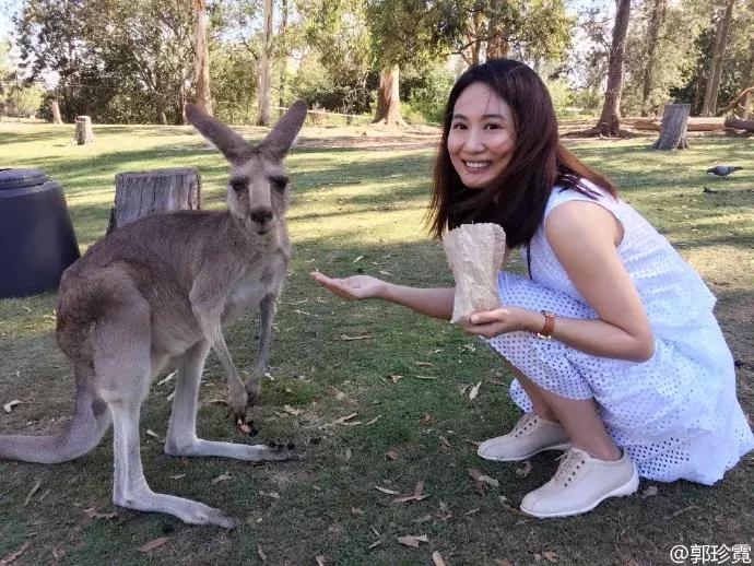 陷“三级片”风波、当过雅妓的“横店女王”为何不火？