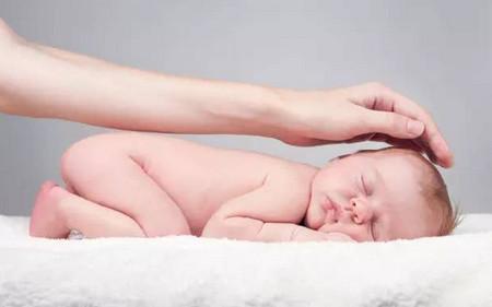 新生儿有没有必要做足跟血,新生儿的足跟血有必要查吗