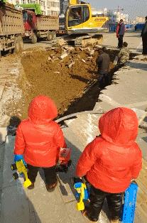 和平精英开物理外挂会被封号吗,吃鸡游戏怎么玩才能不被封号