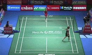 看似简单的发球业余却接不好,羽毛球十大经典战术