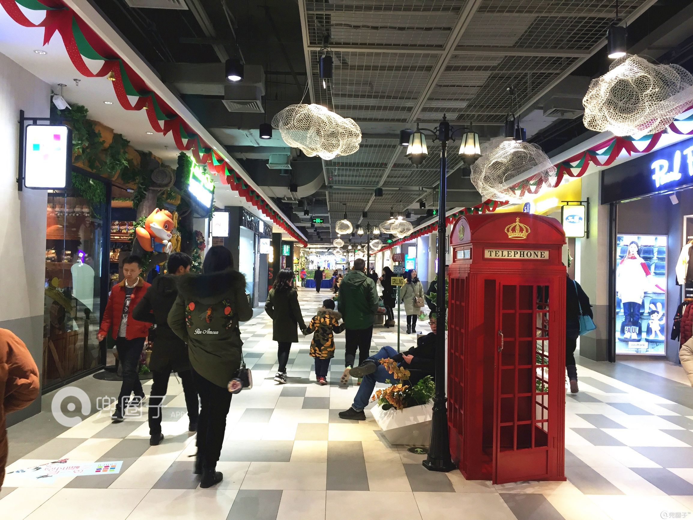 万达金街三只松鼠实体店,万达逛了一圈啥都没买