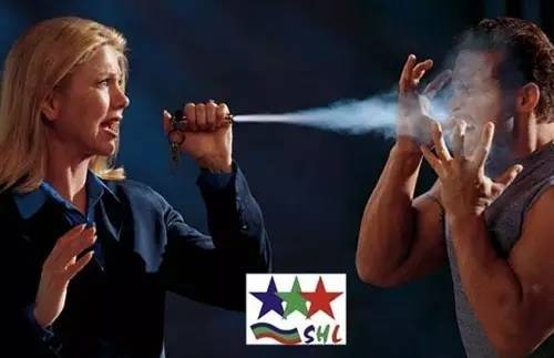 开讲|培风夜话：美眉，教你几招防身术！