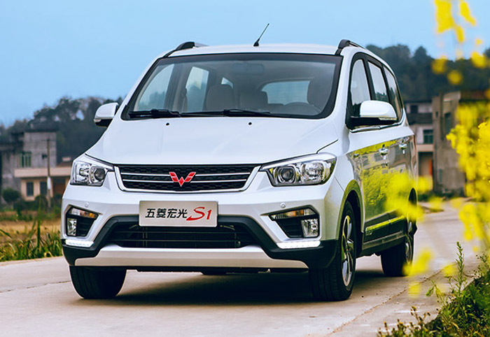 五菱宏光s1新款国6价格,五菱宏光s1和五菱神车有什么区别