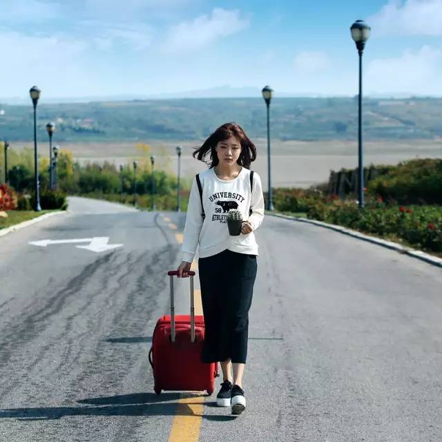 See姨专访：拍完《爱情公寓》后，她拿了电影奖，还开了火锅店