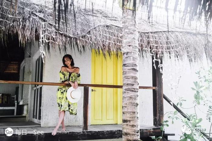 五一帮你搭：吊带裙PK碎花裙，去海边你更爱哪个？