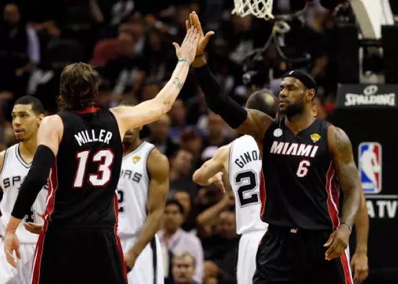 勒布朗詹姆斯成名前的故事 (勒布朗詹姆斯感人故事)