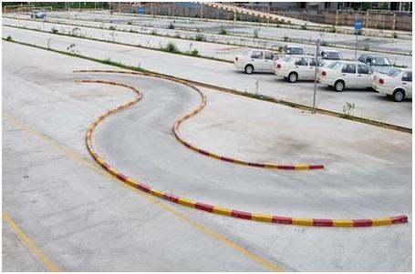 西安学车日记——练习倒车走S弯，驾照离我还有多远？