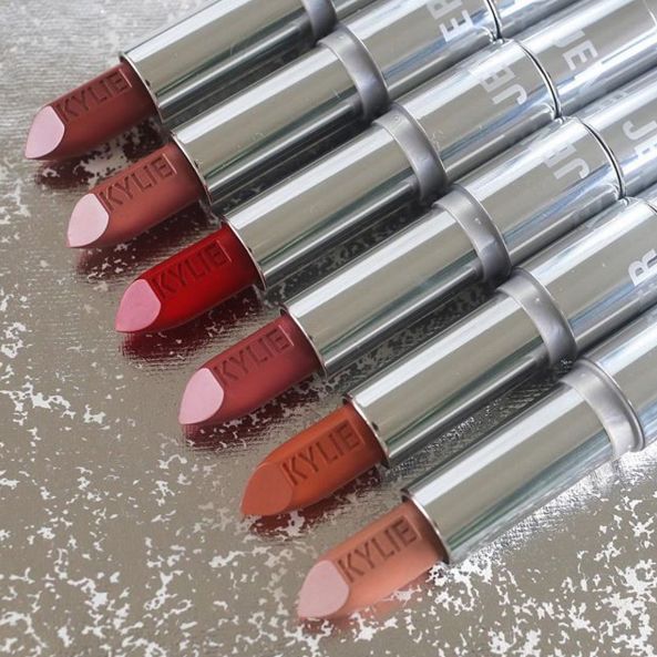 杨树林深唇镜面大牌口红测评,杨树林口红必买色号黄皮推荐