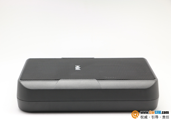 惠威v8a低音炮怎么调节,惠威v8低音炮自带功放吗