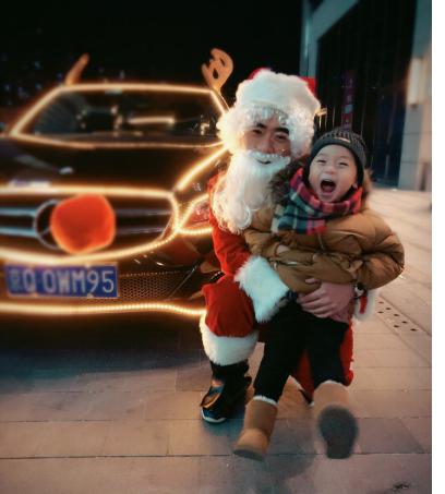 滴滴童话雪橇车的“圆梦空间”：老人小孩城内城外，一个都不能少