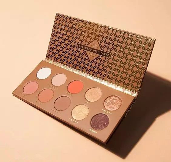 哪一款眼影盘最好看又好用,新手日常十大必买经典眼影盘