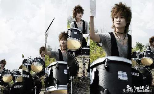 李宇春打鼓,易烊千玺演唱会打鼓