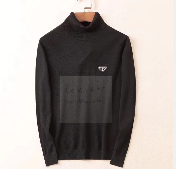 纪梵希羽绒服最新款,普拉达轻薄羽绒服爆火