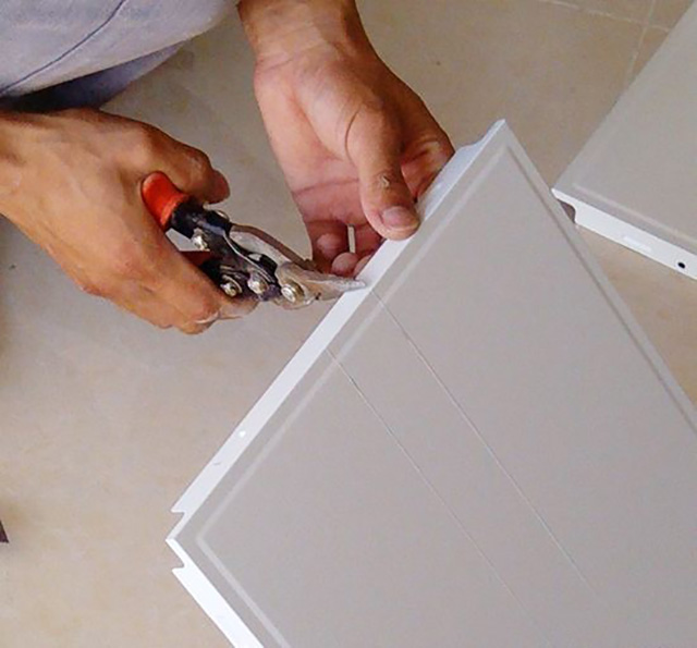 铝扣板怎么选最好,原来铝扣板改蜂窝大板