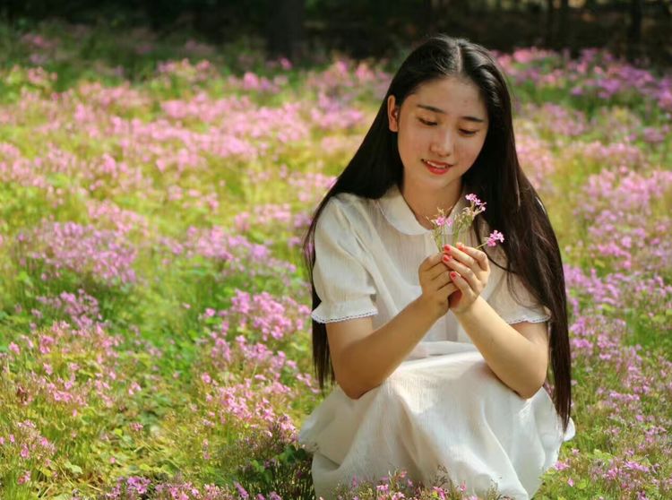 一个手机摄影师,一个摄影师日常记录生活