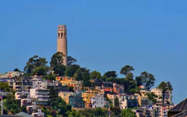 总有一个人在远方成为你的期待,每个人的内心都有一些想去的远方