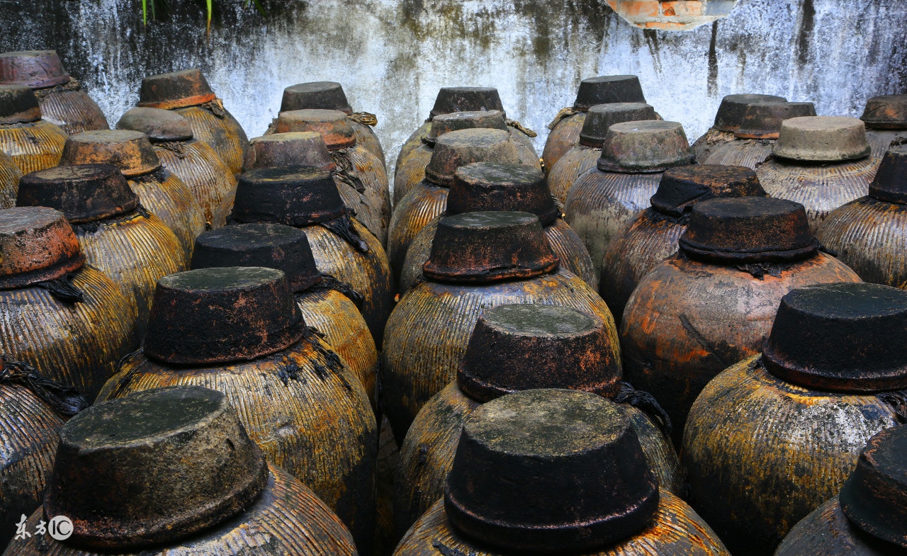 小镇上的酿酒大师万全林，看他如何成就了“石库门”老酒