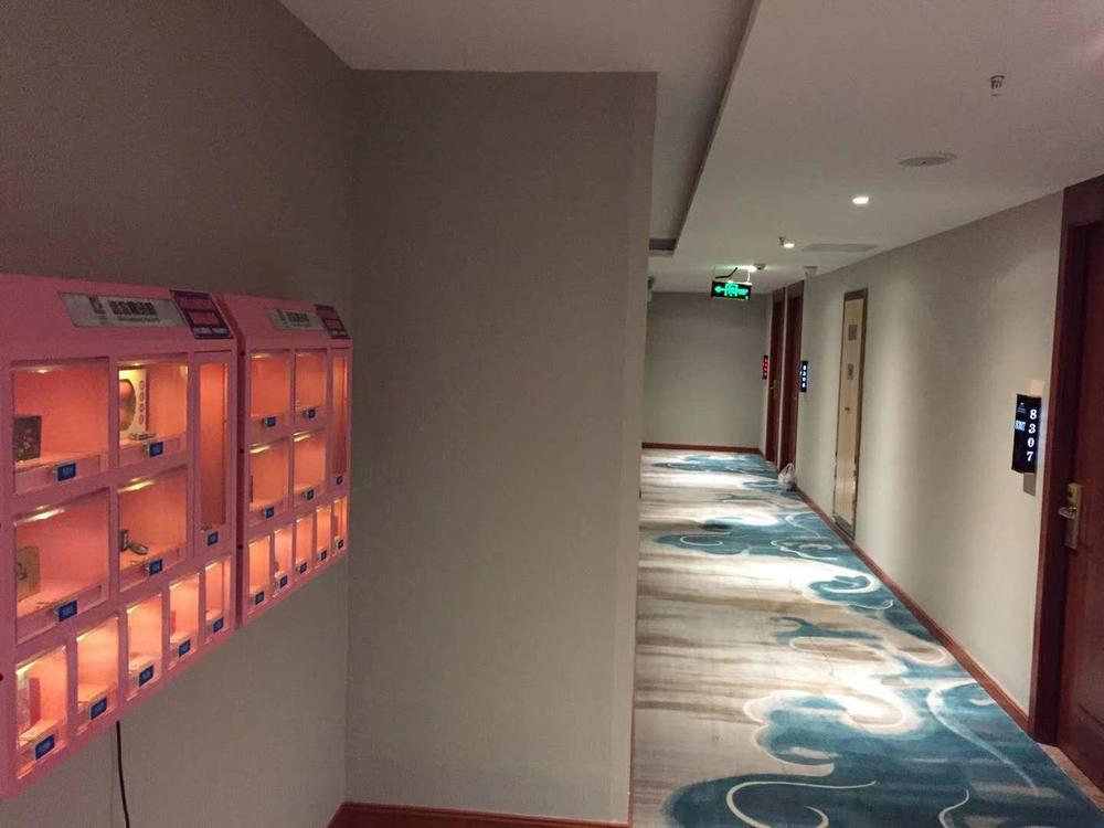 他融3百万通吃情趣用品：办旗舰做无人售货铺酒店今年营收7百万