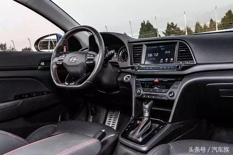 领动颜值新款和老款哪个好看,领动素车颜值