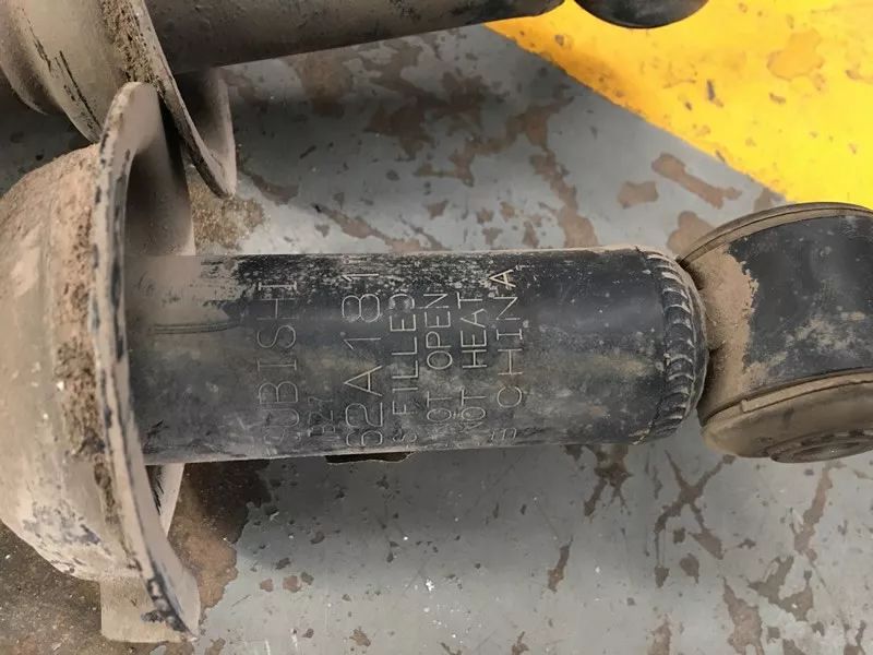 老迈腾和新迈腾综合测评,7年车大保养都需要做什么