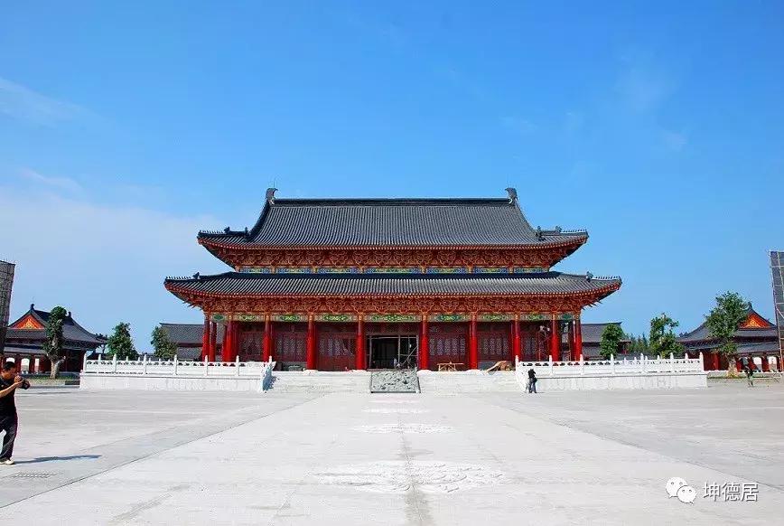 海南澄迈买房:金碧海岸均价12000元/平左右泡温泉瞰海惬意生活!