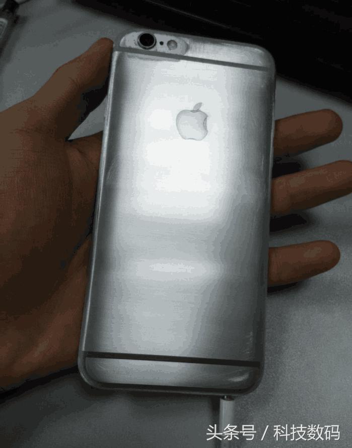硫酸手不用怕,网友神打磨给你亮银苹果新机