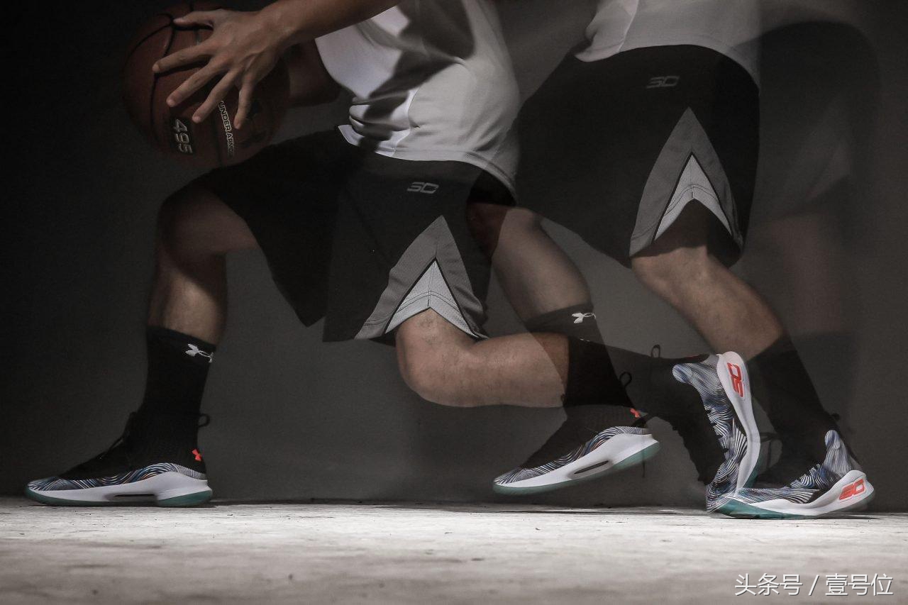 球鞋测评库里1代,球鞋测评库里四樱花粉