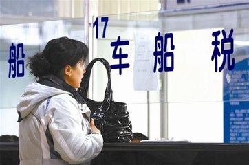 买二手车和新车哪个划算一点,买二手车与新车哪个最划算