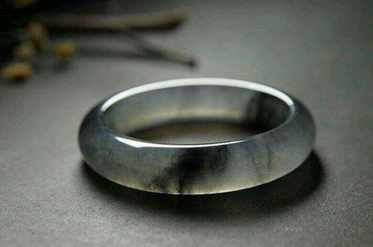 翡翠黑乌鸡款,公盘乌鸡翡翠