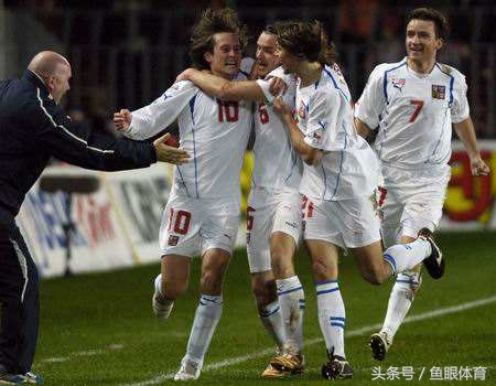 足坛15大传奇巨星告别时刻,2018年足坛8位大佬的告别