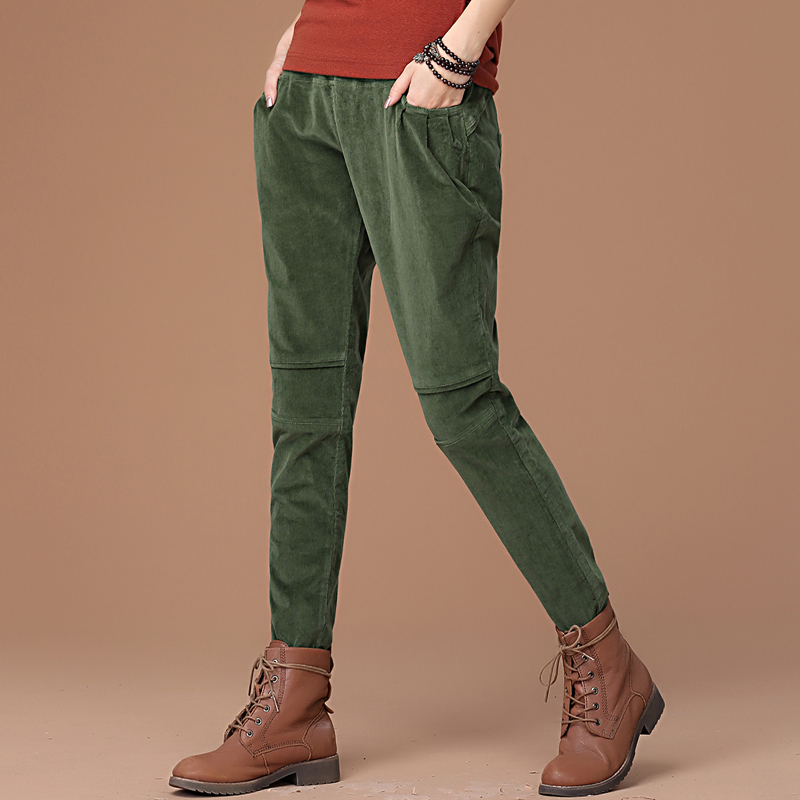 灯芯绒减龄没毛病,但是……设计师,你的心里就没点b数吗?