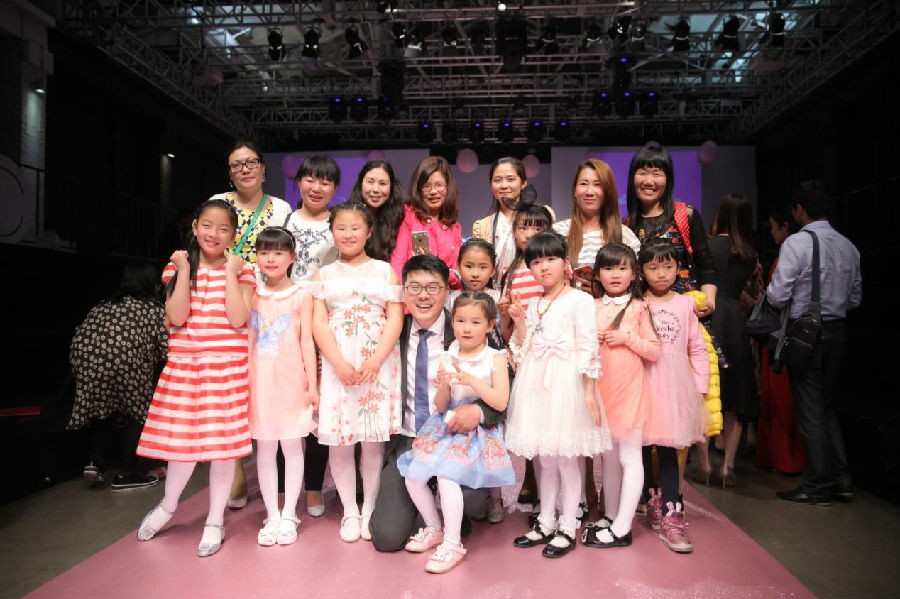 笛莎X芭比跨界发布秀暨2016上海国际儿童时装周圆满落幕