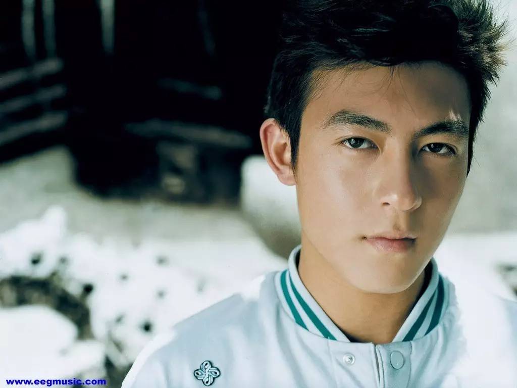 准备出门,今天就做陈冠希