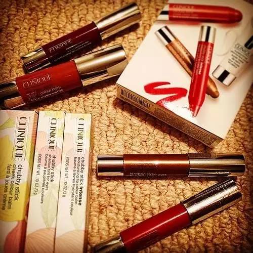 instagram很火的人物,instagram上比较火的是谁