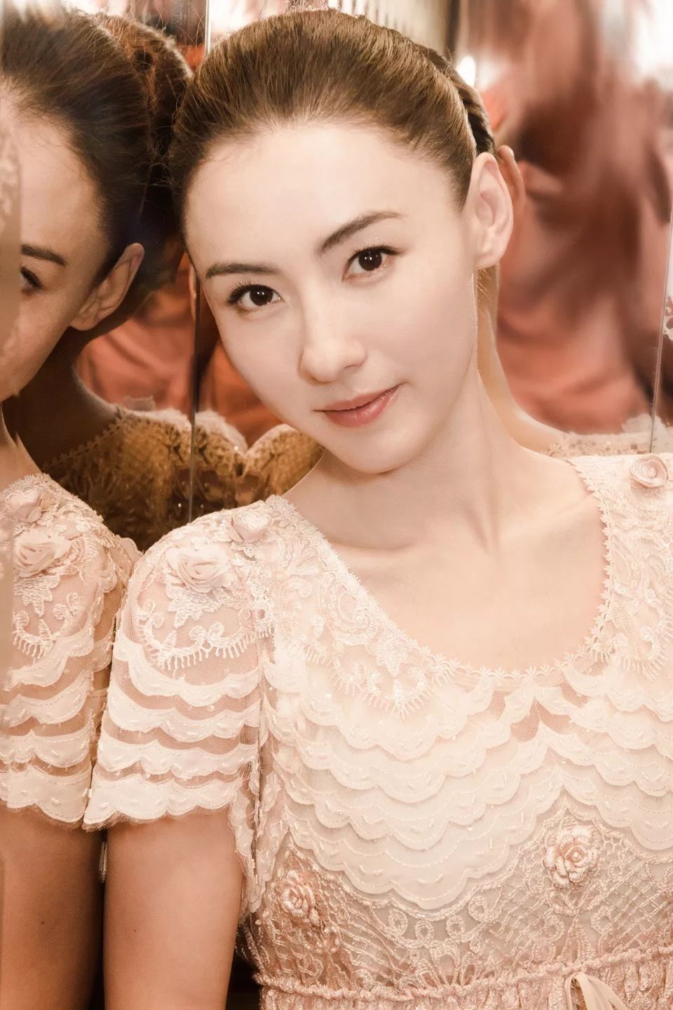 敢晒自己素颜的女孩,敢晒素颜照的女人内心强大吗