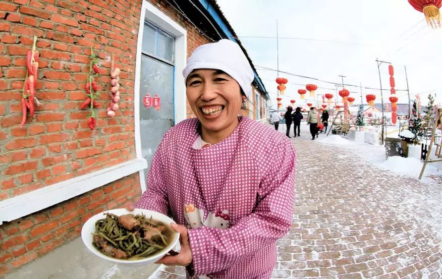 什么事情这么重要？内蒙古日报居然一下发了8个版！