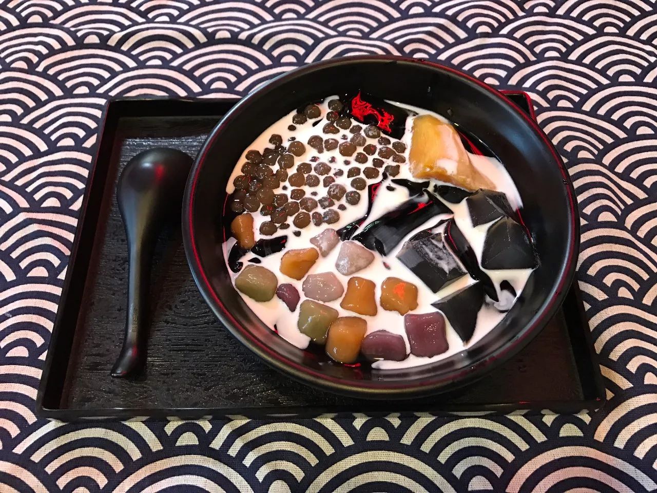 50份台湾手工芋圆免费送！这家店只凭一碗甜品就从台湾火到余杭！