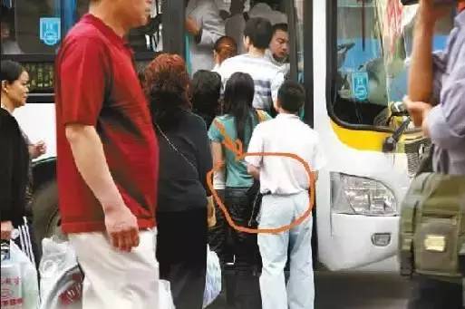 一份小偷的年终总结,来自一位小偷的年终总结句句扎心