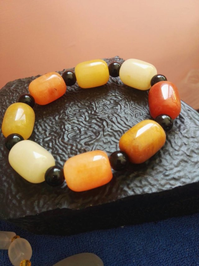 金丝玉原石现状,金丝玉现在到底是什么情况