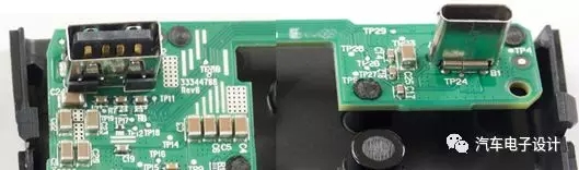 奔驰老款e级主机拆解,易车横评奔驰e级拆解