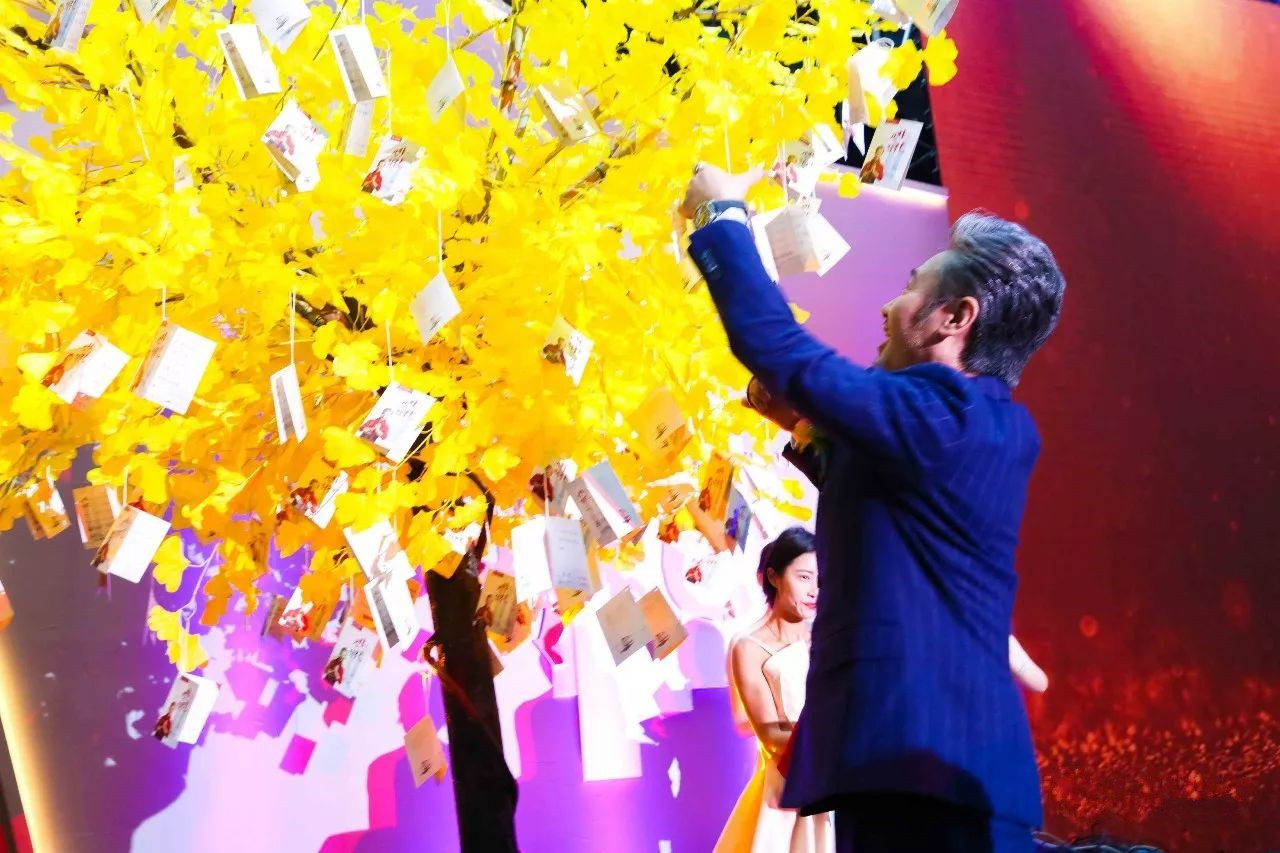 吴秀波最新电影大全,吴秀波追梦人原唱版