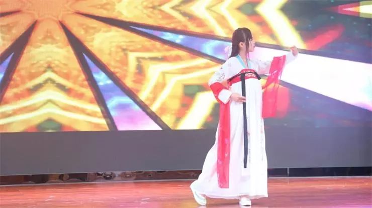 鍚开闆嗗洟骞翠細,鍚开骞翠細