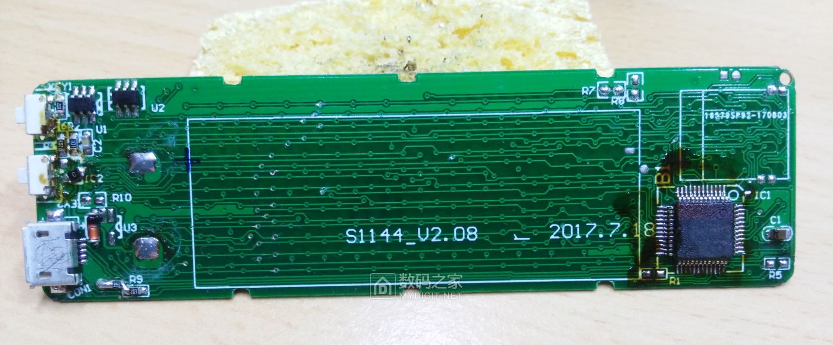 电子胸牌的另类玩法!关于LED点阵胸牌综合改造集合,全开源