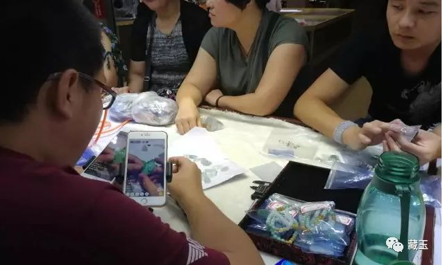 为什么直播玉石这么便宜,玉石行业的黑幕大揭秘