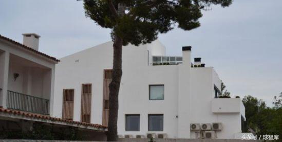 c罗和梅西的豪宅大比拼,c罗豪宅vs梅西豪宅