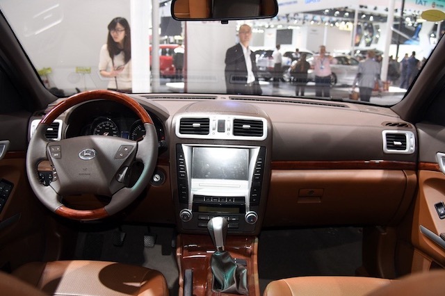 这台国产suv厉害了,花14万买这款国产suv你们说值不值