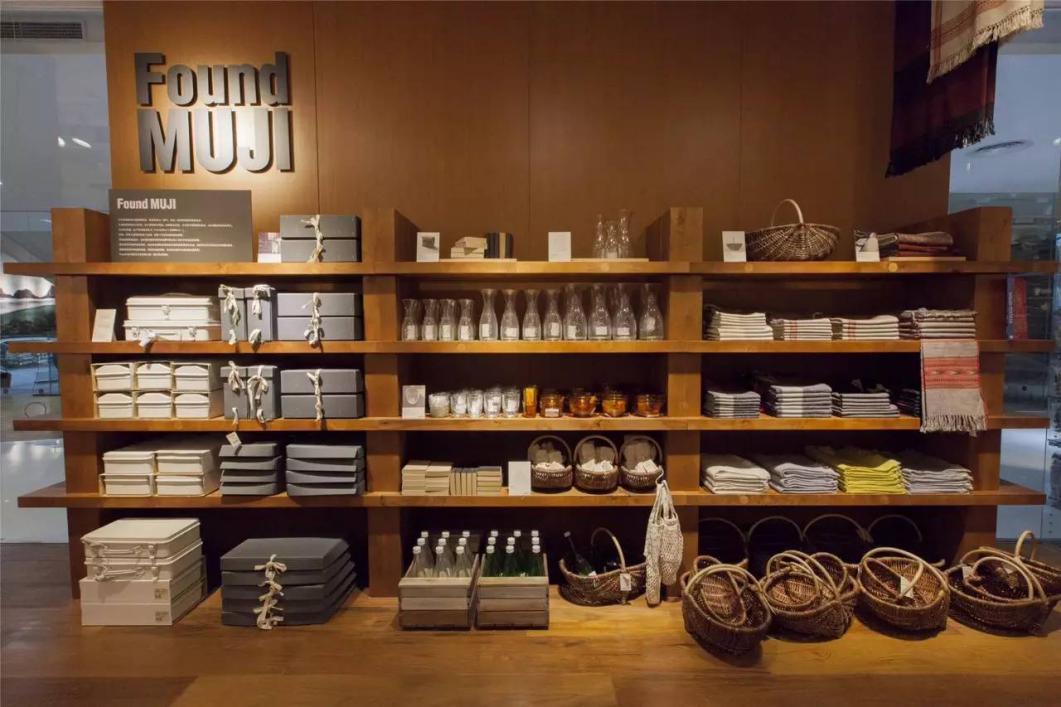 倡导“白标”的「更好甄选」真的可以用超低价格买到CK的品质